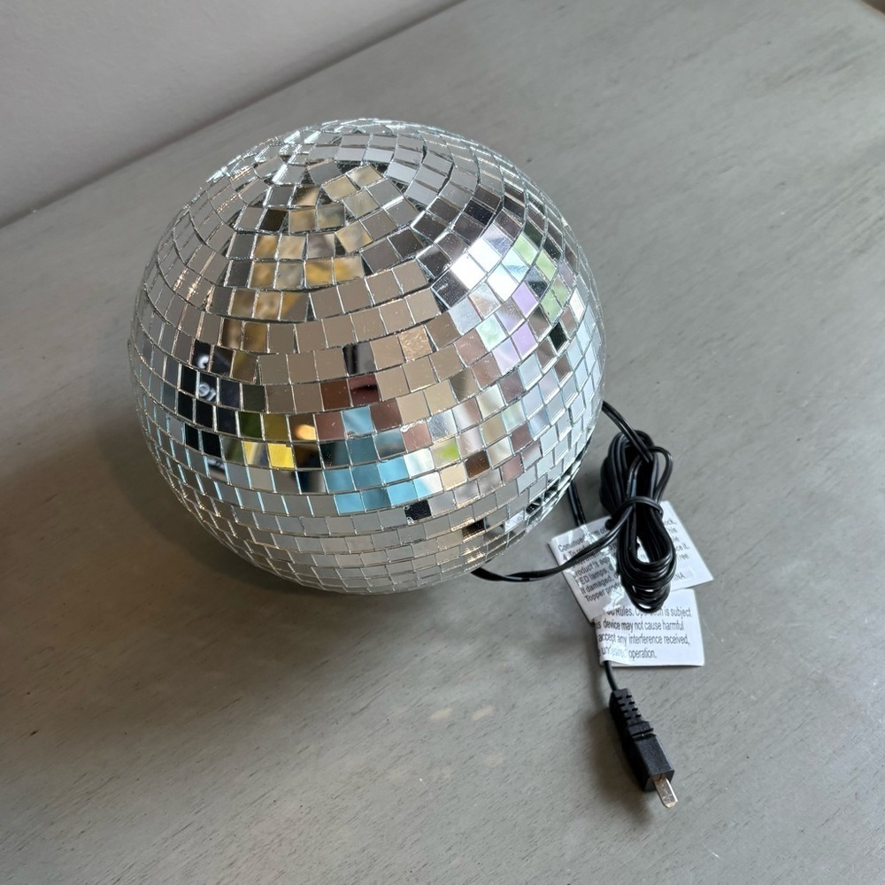 Silver Disco Ball Tree Topper LED Light Reflective Rotating Christmas Party NEW - Picture 3 of 10
